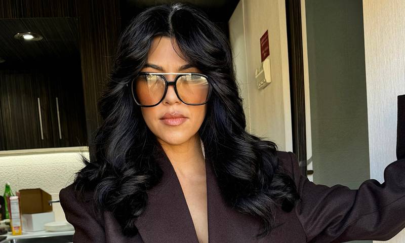 kourtney kardashian hair