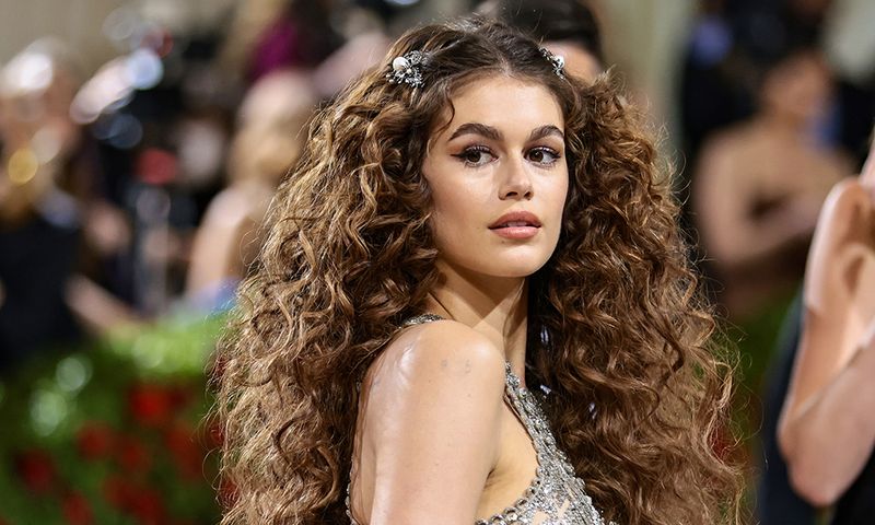 NEW YORK, NEW YORK - MAY 02: Kaia Gerber attends The 2022 Met Gala Celebrating "In America: An Anthology of Fashion" at The Metropolitan Museum of Art on May 02, 2022 in New York City.