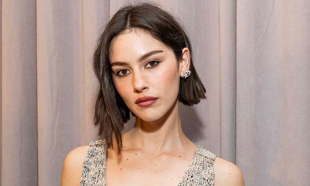 LOS ANGELES, CALIFORNIA - FEBRUARY 01: Gracie Abrams attends the 67th annual GRAMMY Awards Pre-GRAMMY Gala and GRAMMY Salute to Industry Icons honoring Jody Gerson on February 01, 2025 in Los Angeles, California.