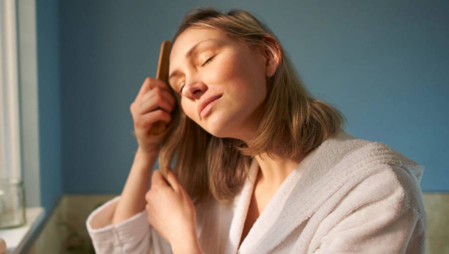 The Biggest Hair Brush Mistakes You’re Making