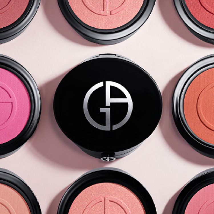 Armani beauty Luminous Silk Glow Blush