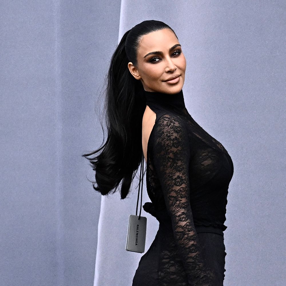 bouncy sleek ponytail