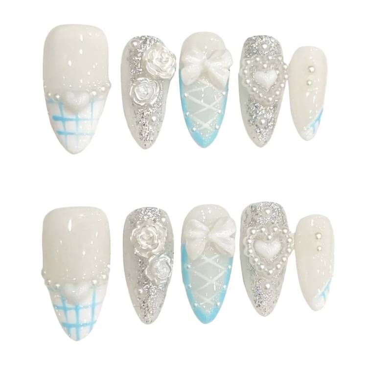 Hanakoko Press-on nails in Cutie Blue ($20)
