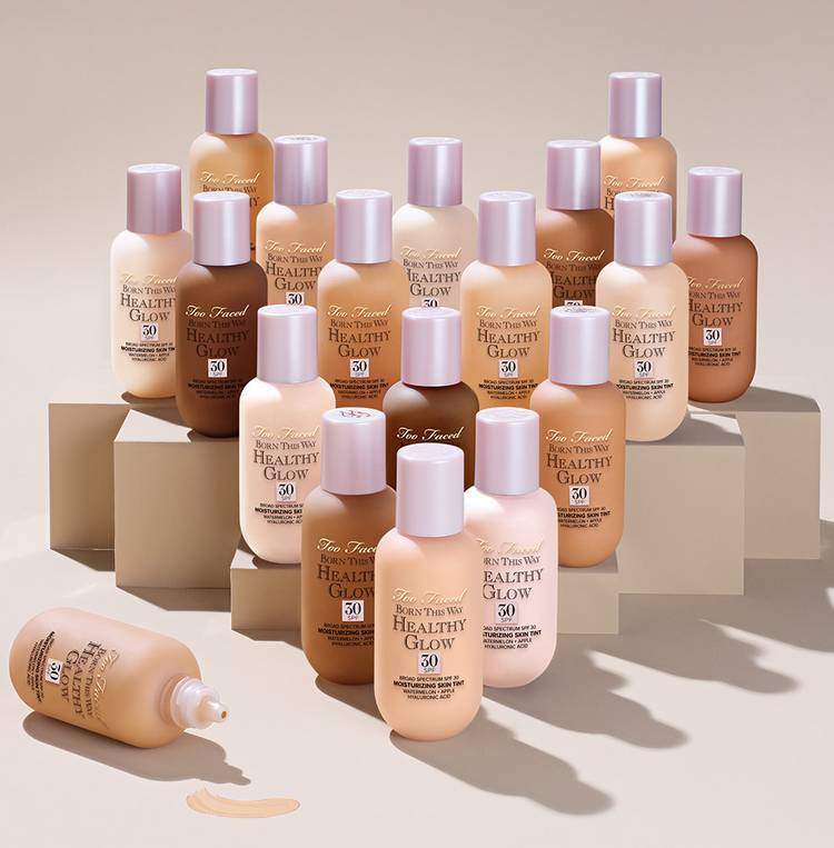 Too Faced Born This Way Healthy Glow Moisturizing Skin Tint