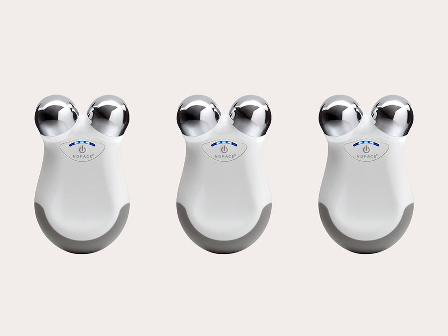 Celebrities Can’t Get Enough of This Firming Microcurrent Device