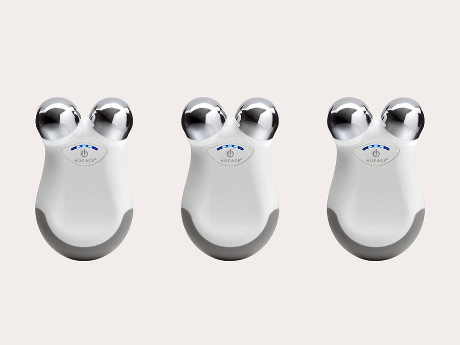 Celebrities Can’t Get Enough of This Firming Microcurrent Device
