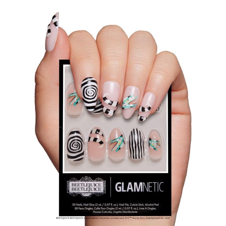 Beetlejuice Beetlejuice x Glamnetic Press-On Nails in Sandworm ($22)