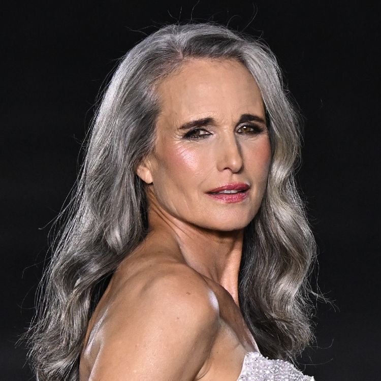 Andie MacDowell with a bouncy blowout