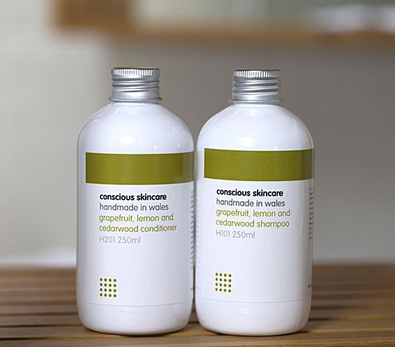 Conscious Skincare Grapefruit, Lemon, and Cedarwood Shampoo