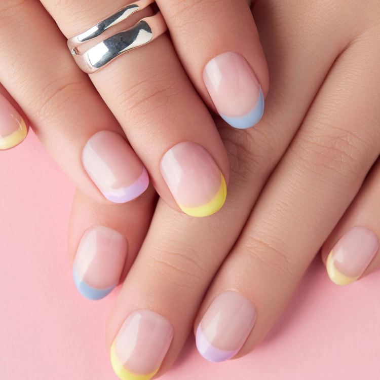 A Simple French Mani