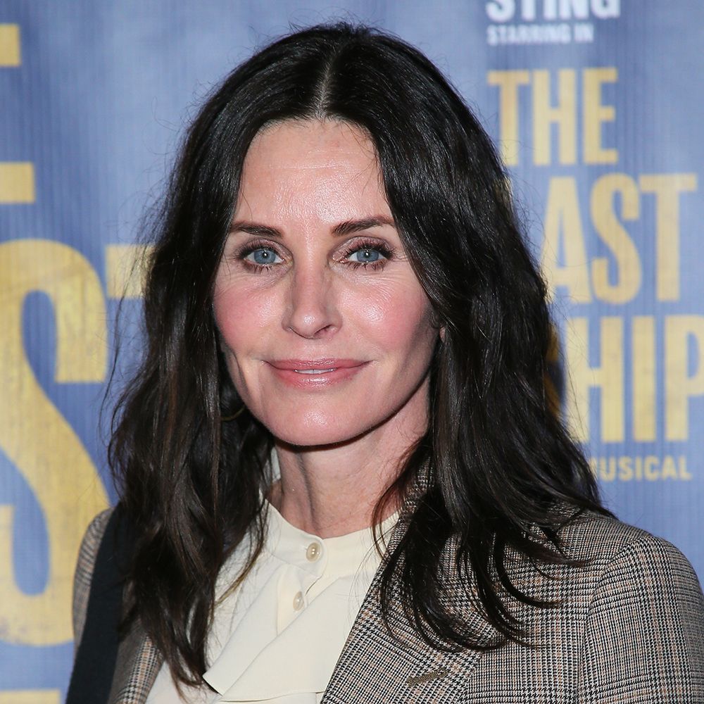 courteney cox oval face