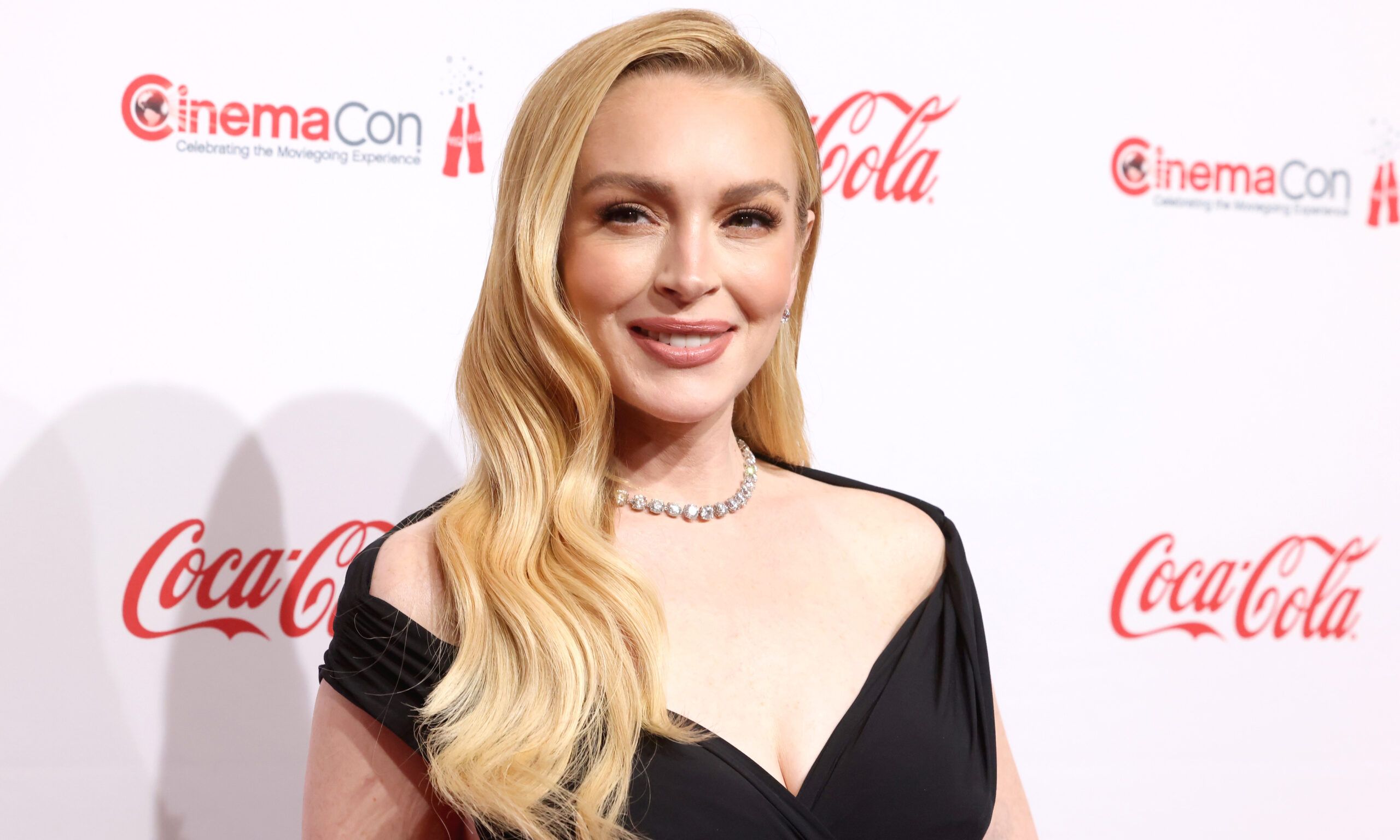 Lindsay Lohan, recipient of the CinemaCon Vanguard Award, attends the CinemaCon Big Screen Achievement Awards at Omnia Nightclub at Caesars Palace during CinemaCon, the official convention of Cinema United, on April 03, 2025 in Las Vegas, Nevada.