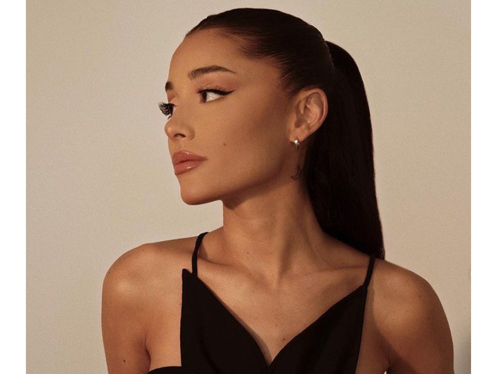 Ariana Grande’s Makeup Artist Swears by This $19 Moisturizer