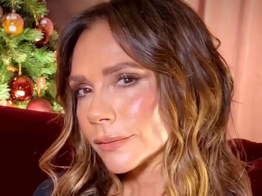 Nose Contour Pro: Victoria Beckham Says This Trick Has People Thinking She Got a Nose Job