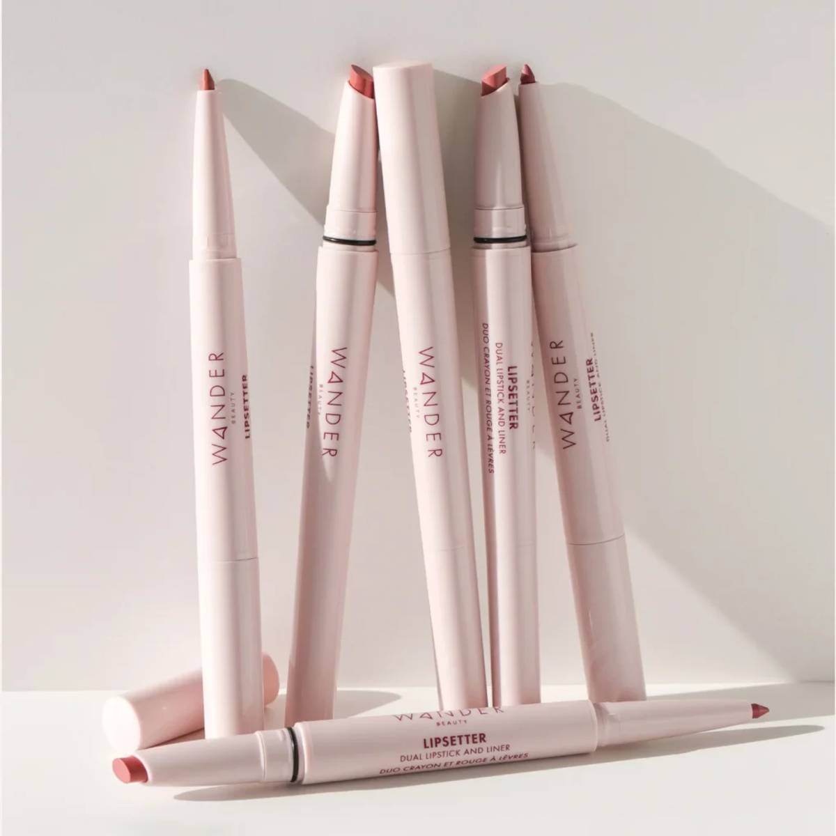 Lipsetter in four shades