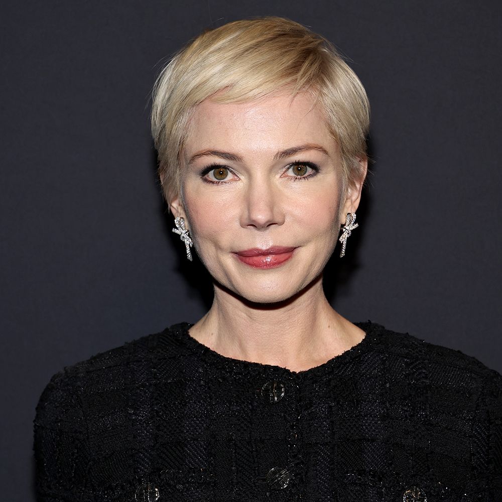 michelle williams round face haircut