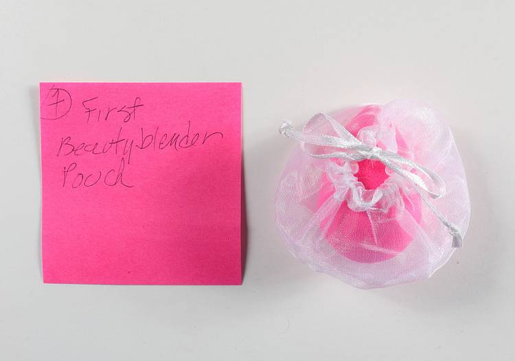 the first beautyblender makeup sponge and pouch