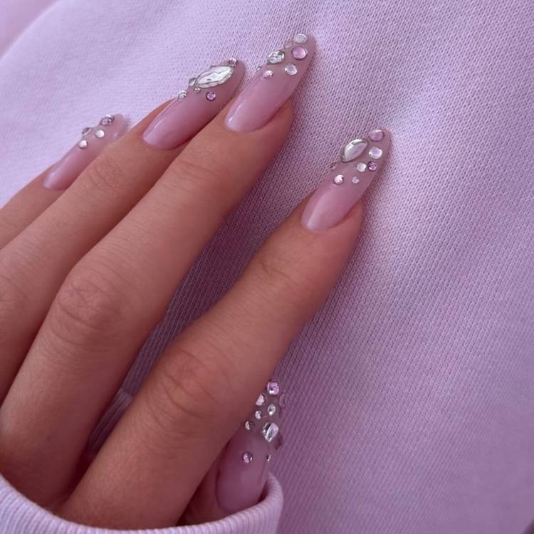 Kylie Jenner’s Best Nails Belong in a Museum | NewBeauty