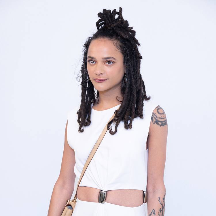 bob top bun butterfly locs