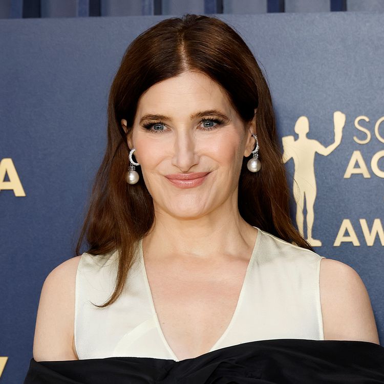 kathryn hahn sag awards 2024