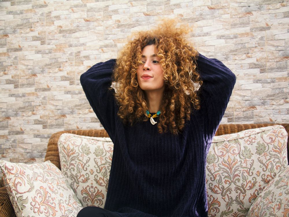 How Long Should You Leave Dry Shampoo In For?