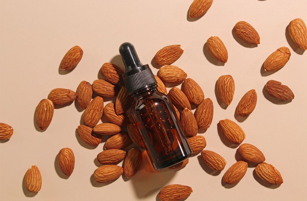 The Natural Ingredient Derms Say to Skip If You Have Oily or Acneic Skin