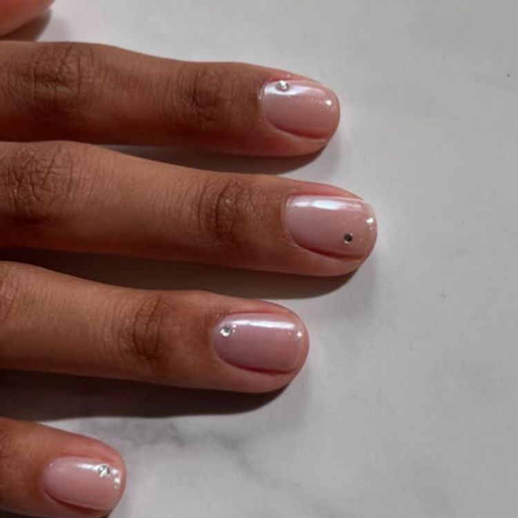 Diamond Naked Nails
