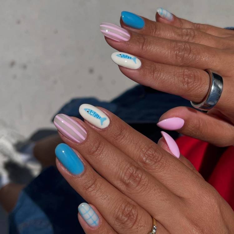 sardine nails