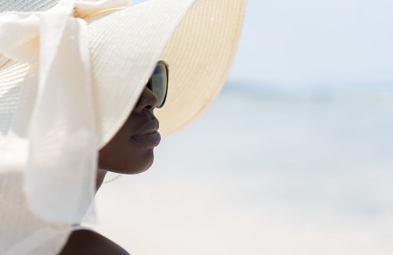 The Sun-Care Accessories Top Dermatologists Use to Prevent Sun Damage