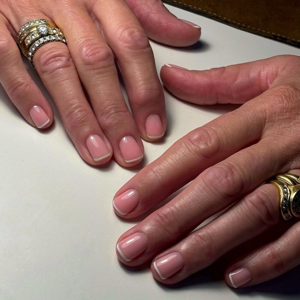 Micro French Manicure