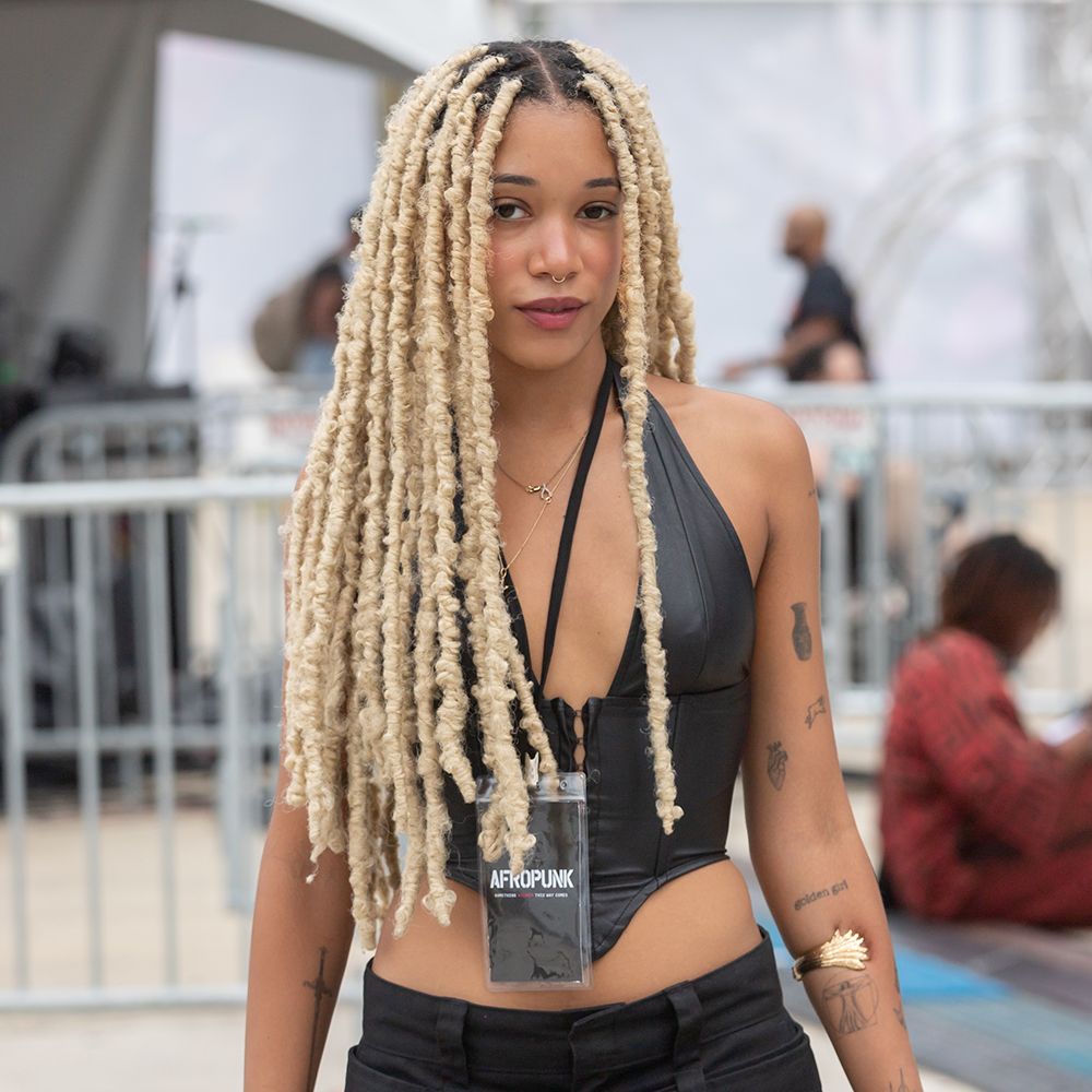 platinum blonde butterfly locs