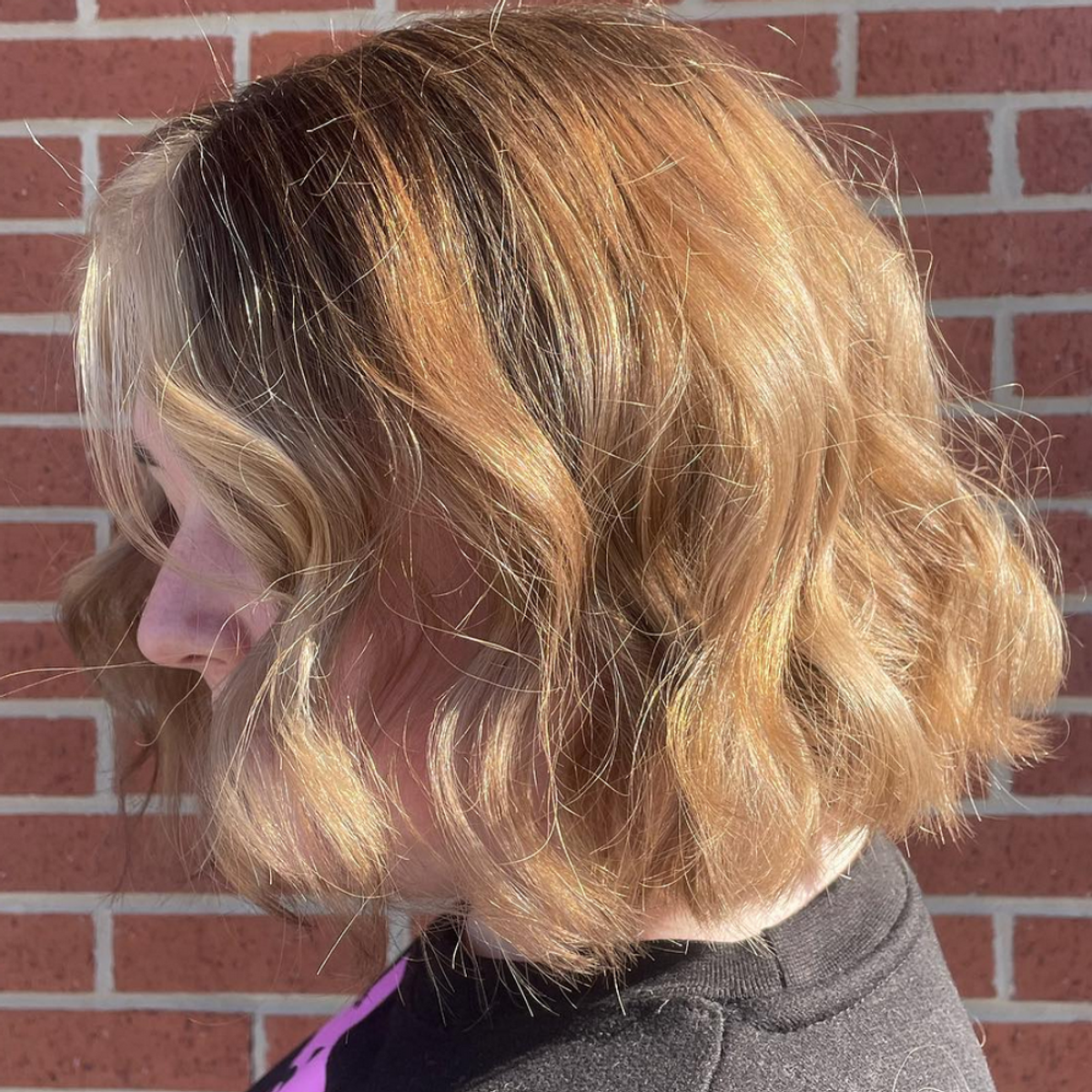 blunt cut is the best style for thinning hair IG: @breakup.bangs