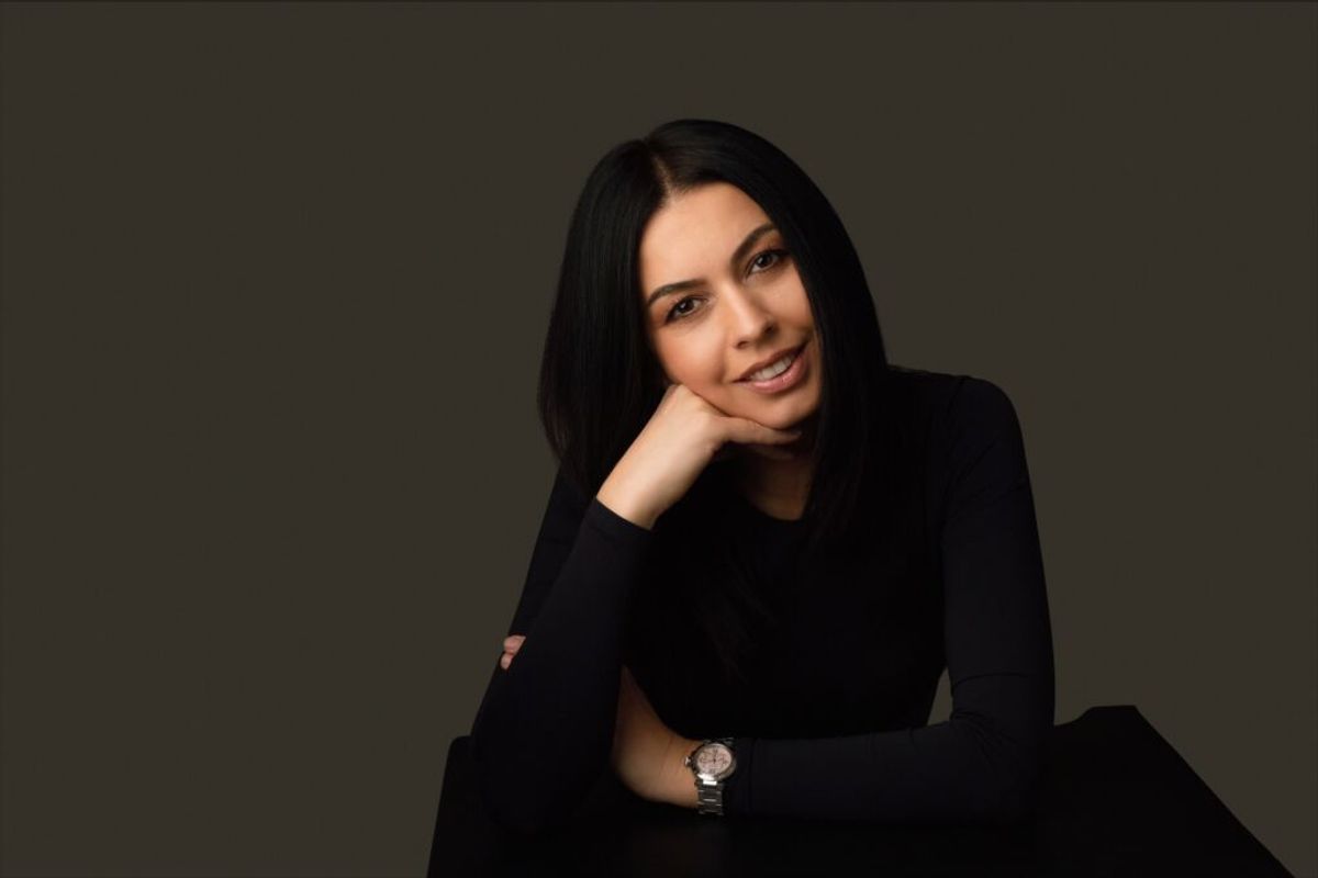 kevyn aucoin beauty head makeup artist