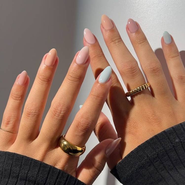 Neutral Tones