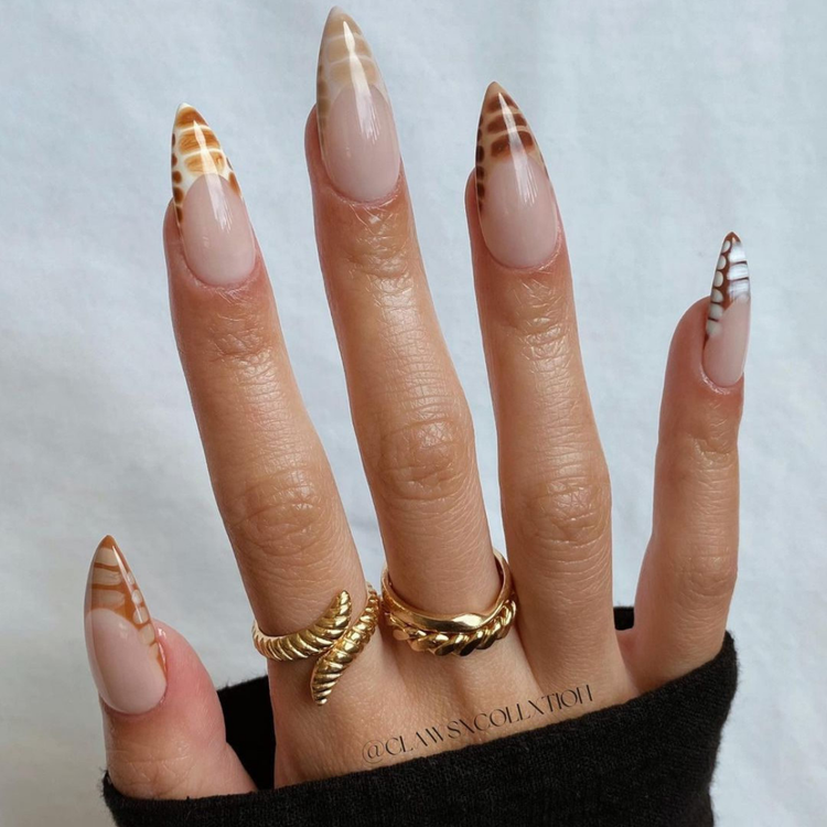 Crocodile French tips