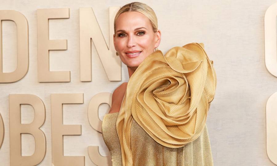 Molly Sims' favorite lip exfoliator
