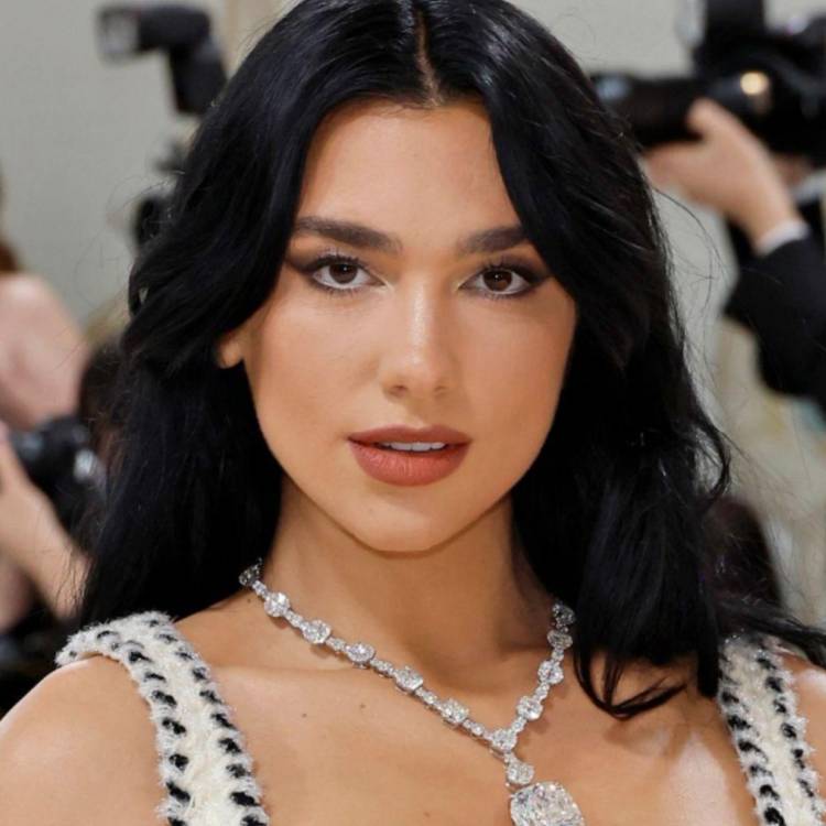 10: Dua Lipa