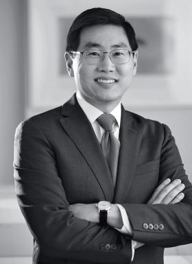 Dr. Edward S. Kwak