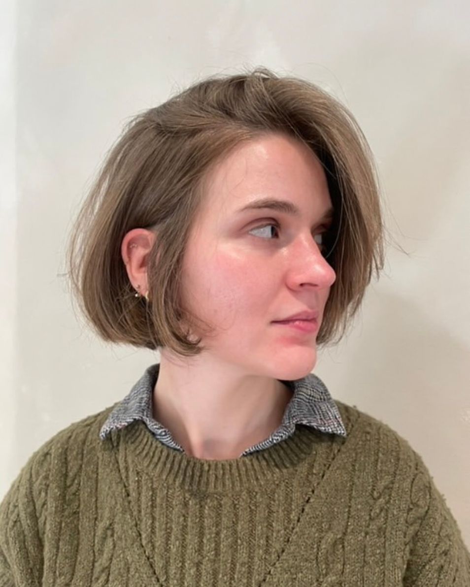 woman with short bob haircut