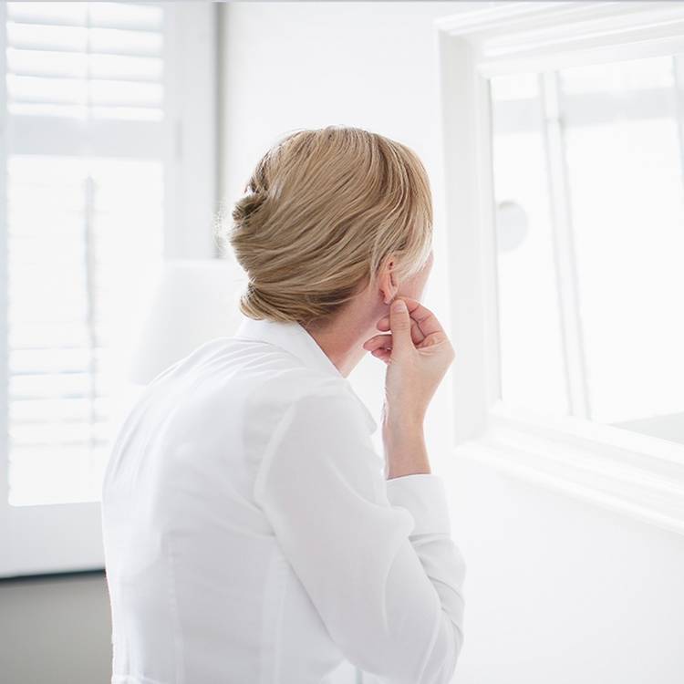 Myth 4: You shouldn’t wear retinol during the day.
