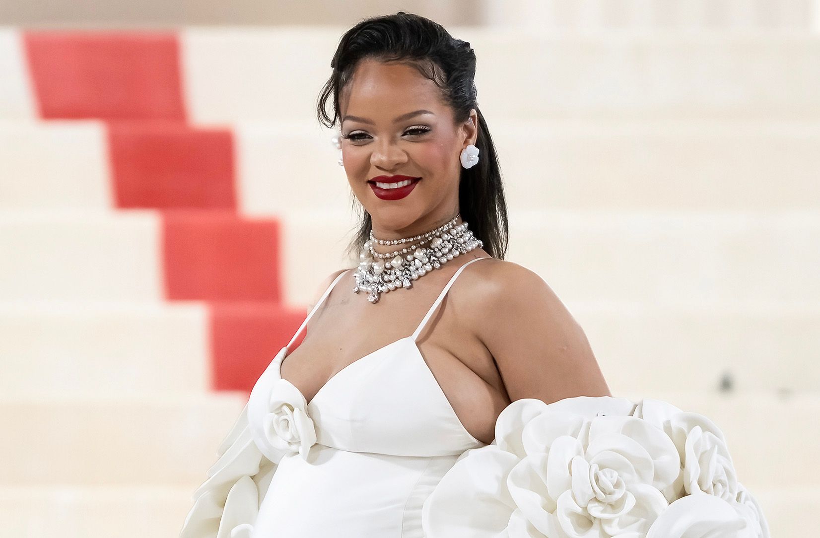 Rihanna Says This Is the Biggest Skin Change She Noticed After Becoming a Mother