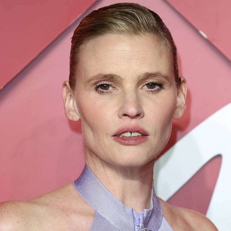 Lara Stone