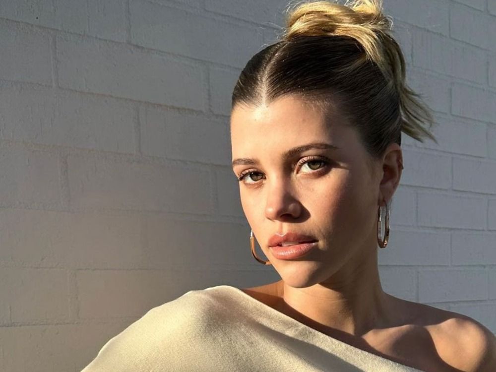 Sofia Richie Grainge Just Revealed Her Go-To Nail Polish Shade