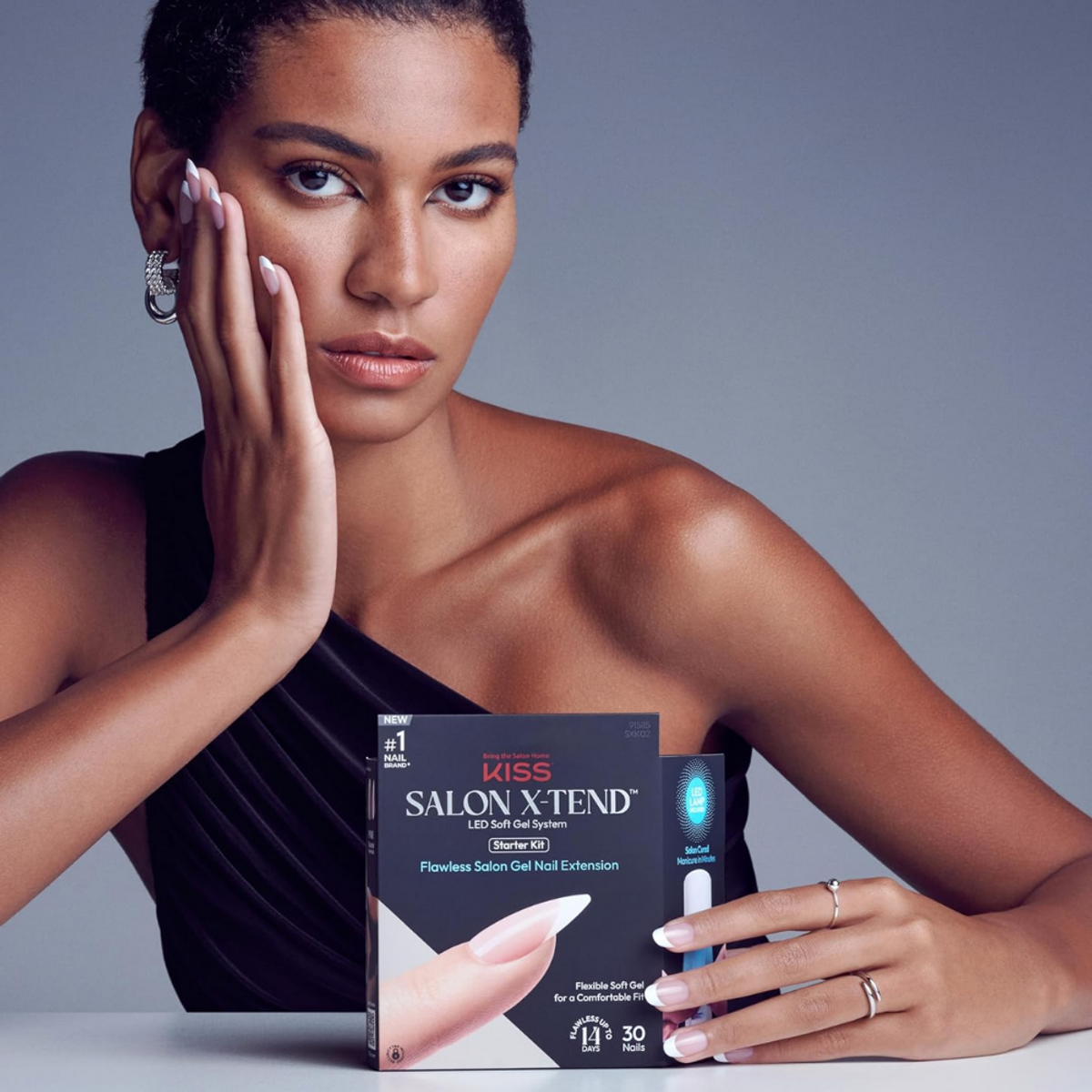 Suni Lee manicure