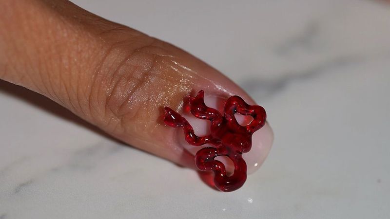 Thumbnail with 3D nail art design