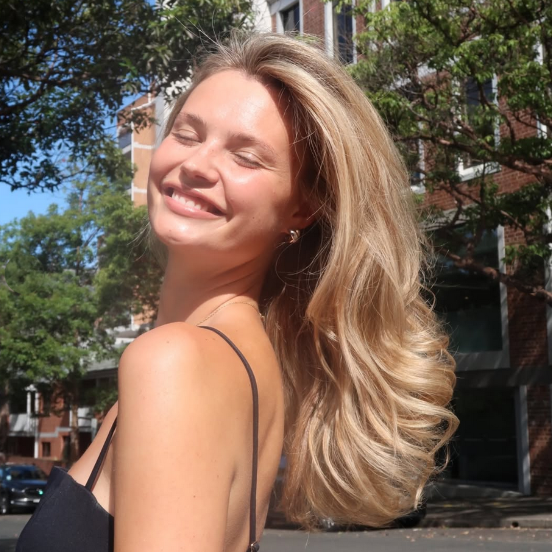 Velvet blonde by IG: @quecolour