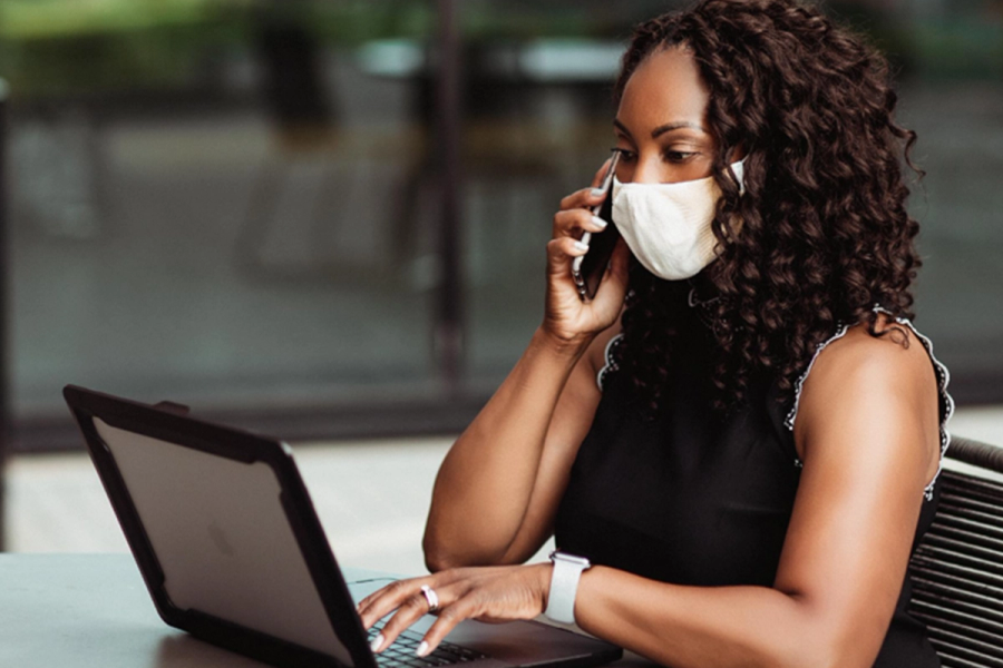 Why Skin-Care Experts Put This Face Mask on the Top of Their List