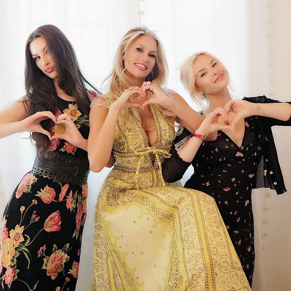 Susan Holmes McKagan and her daughters