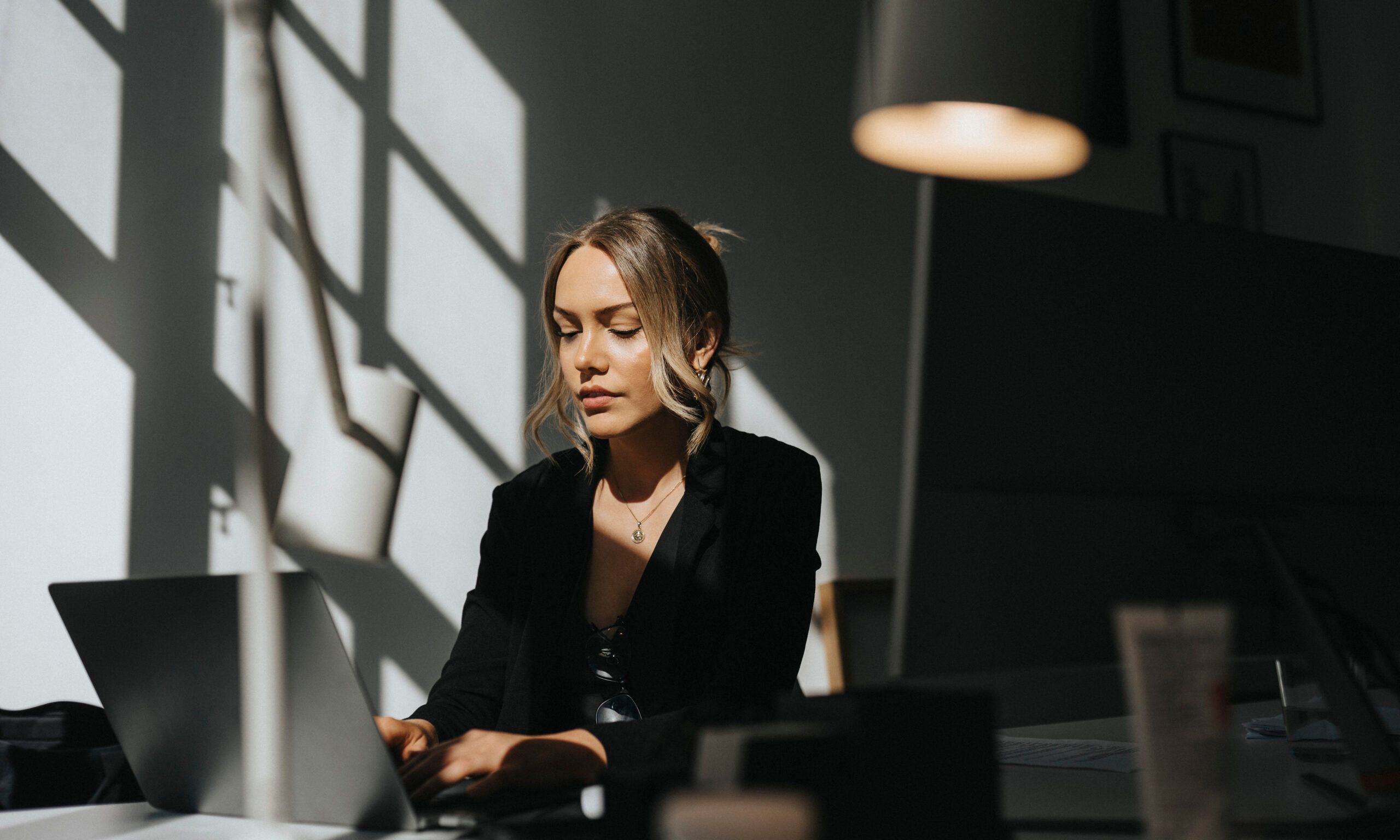 wearing makeup at work