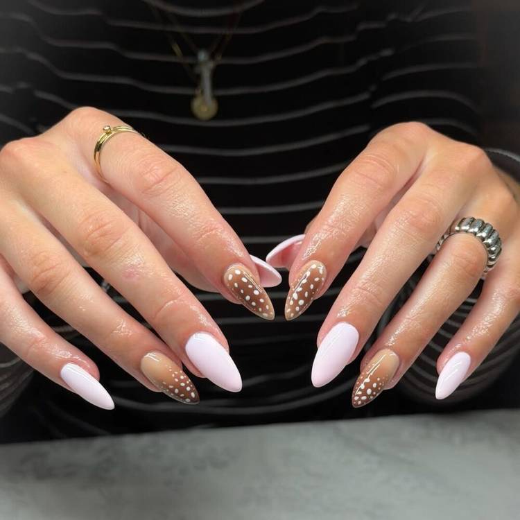 Accent Nails